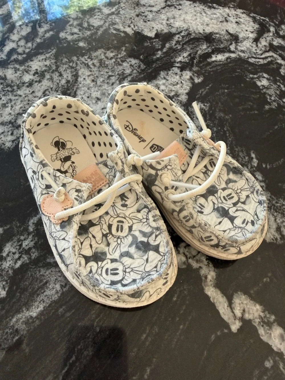 Minnie Mouse hey dude loafers for toddler girl in black and white - Picture 1 of 9